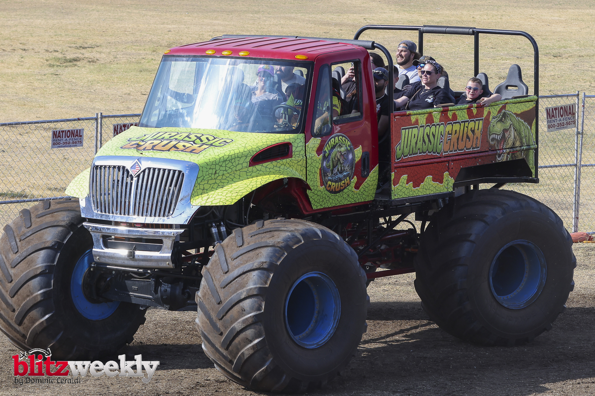 Monster-Truck-Wars-26-12