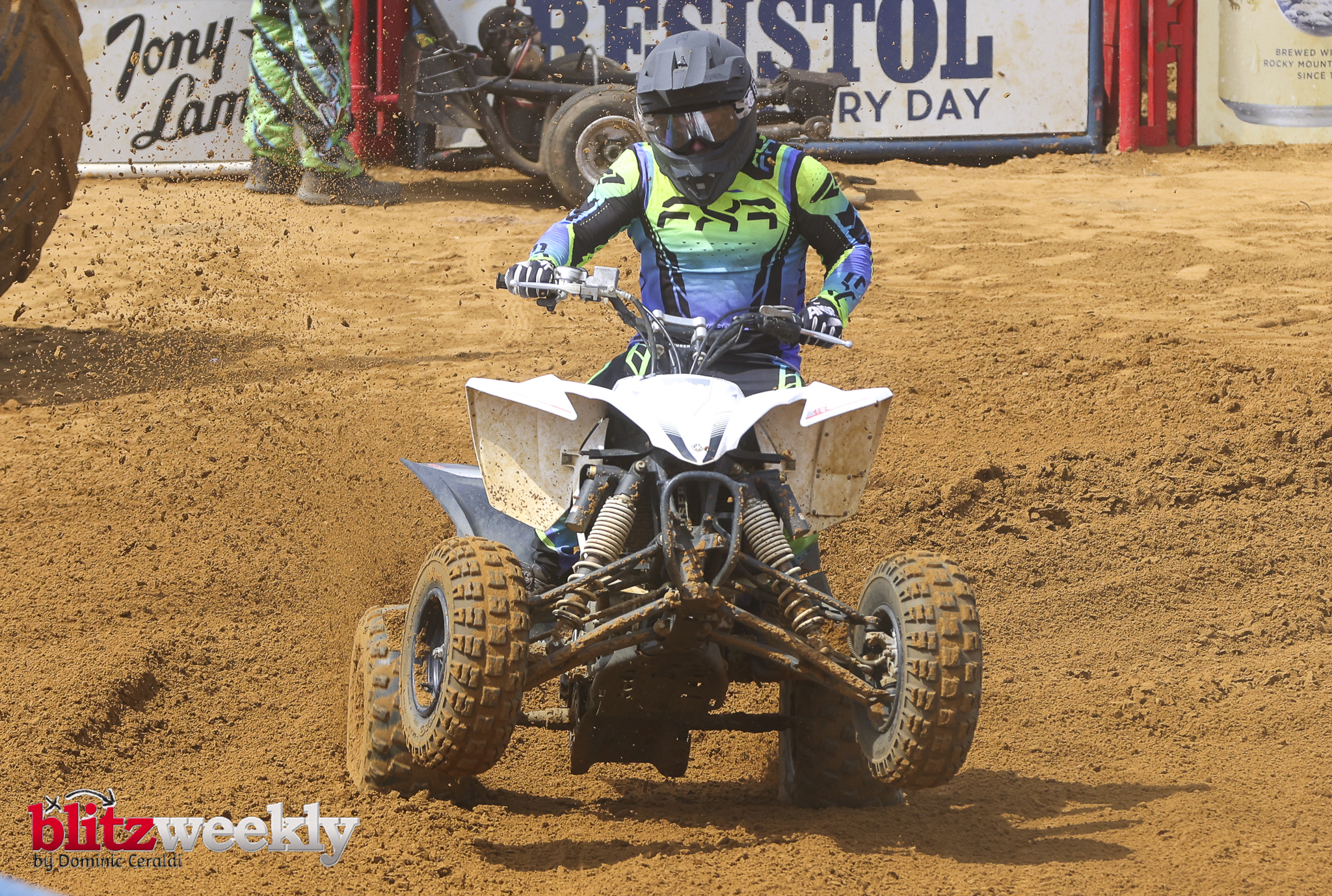Monster-Truck-Wars-26-12h