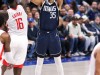 Rockets-vs-Mavericks-9