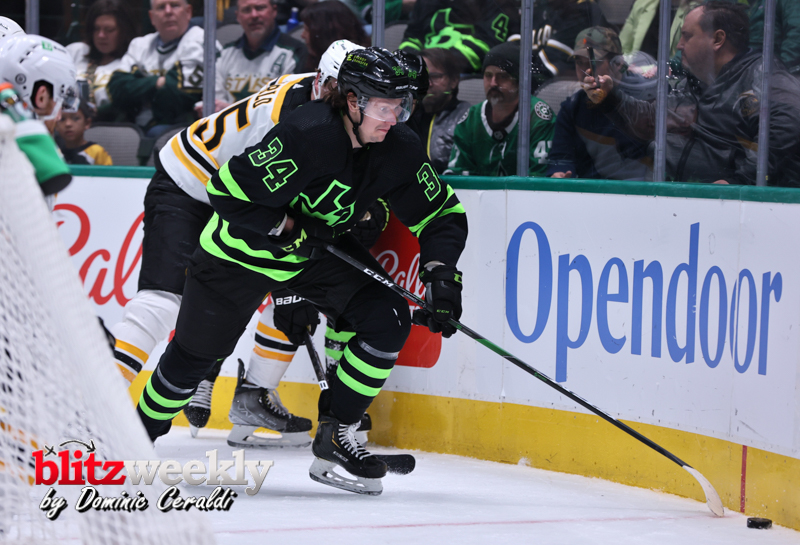 Stars-vs-Bruins-43