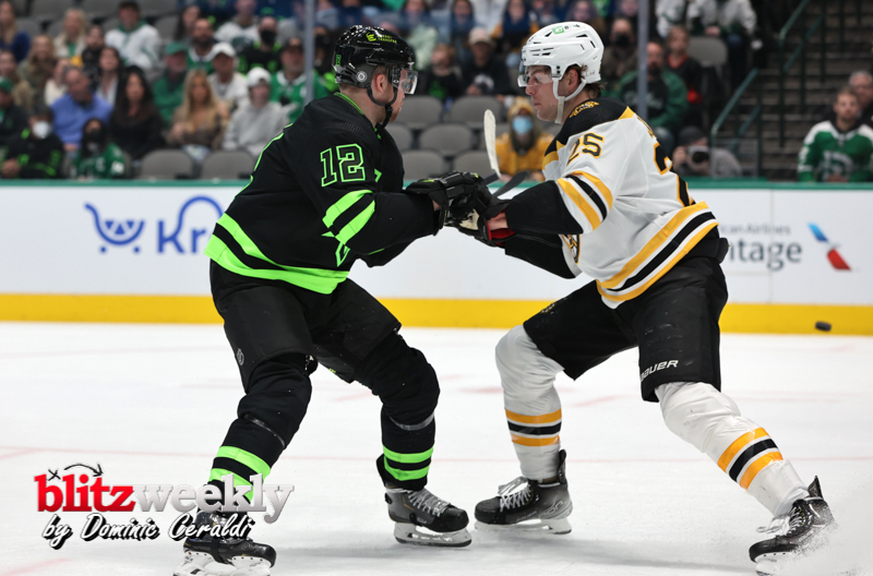 Stars-vs-Bruins-44