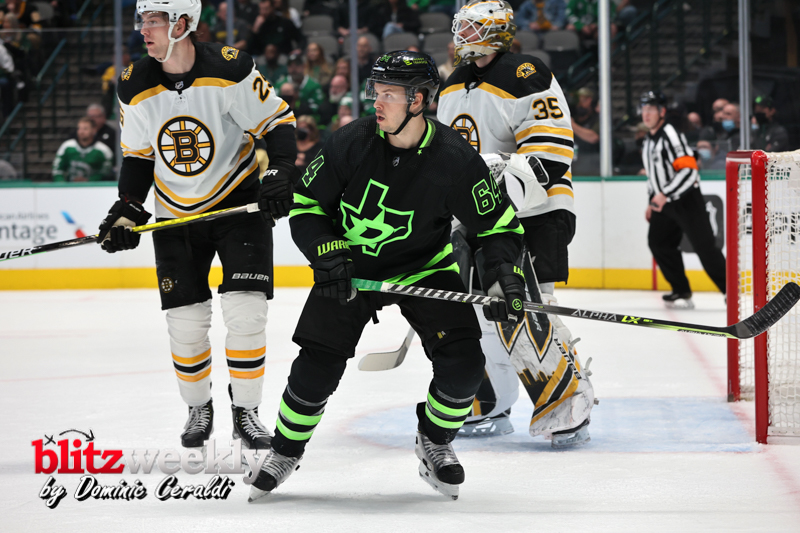 Stars-vs-Bruins-46