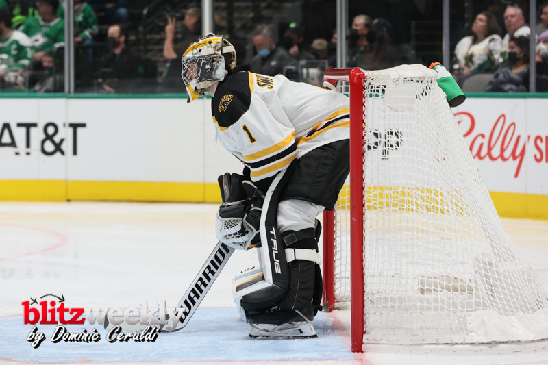 Stars-vs-Bruins-58