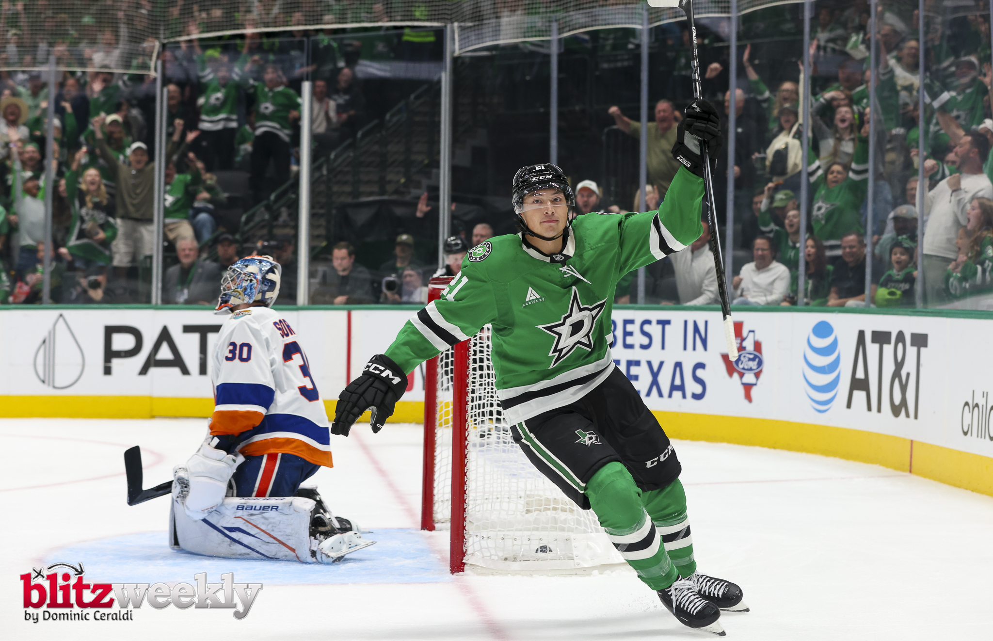 stars-vs-NYI-10-25-26-1