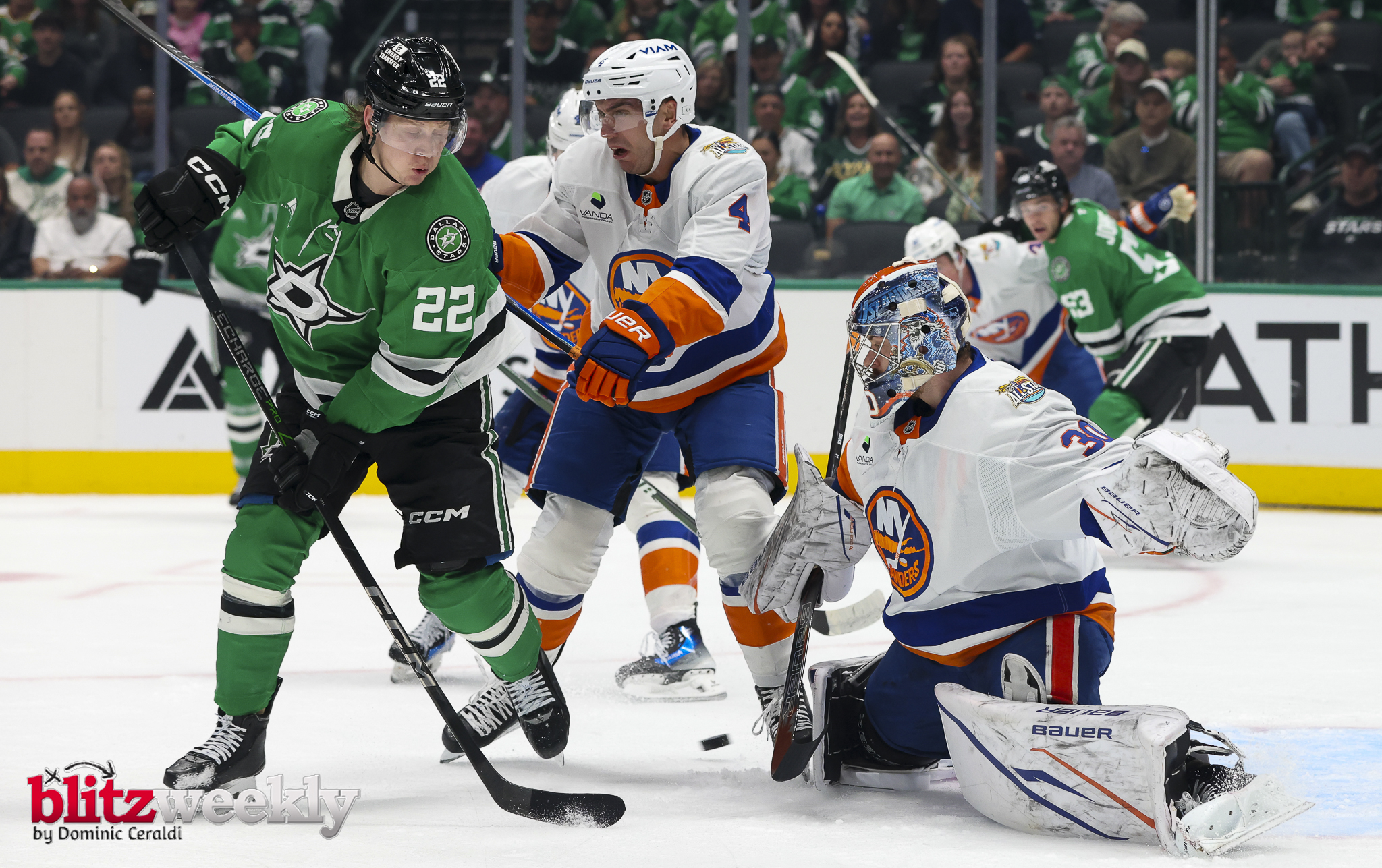 stars-vs-NYI-10-25-26-11