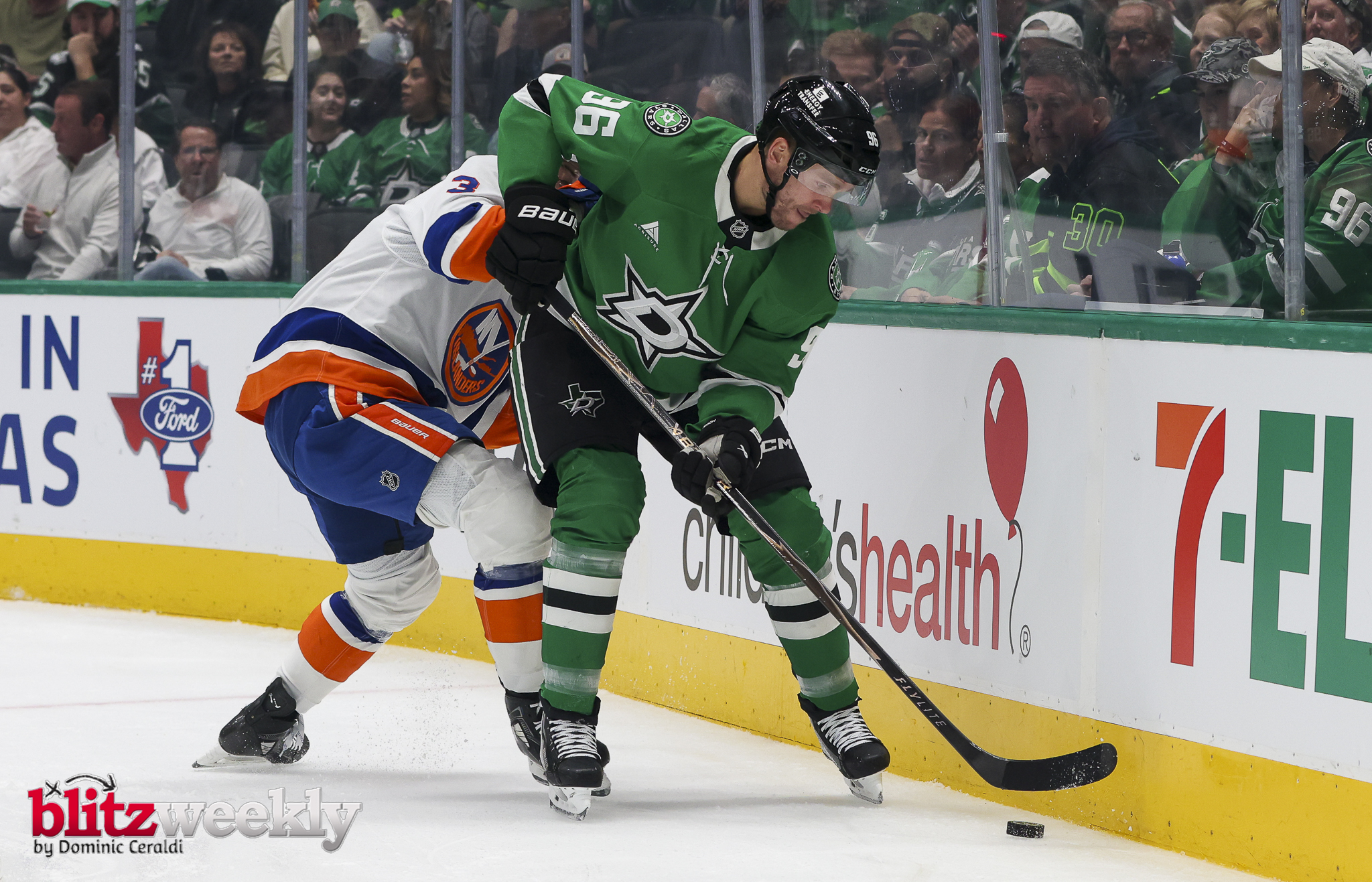 stars-vs-NYI-10-25-26-37