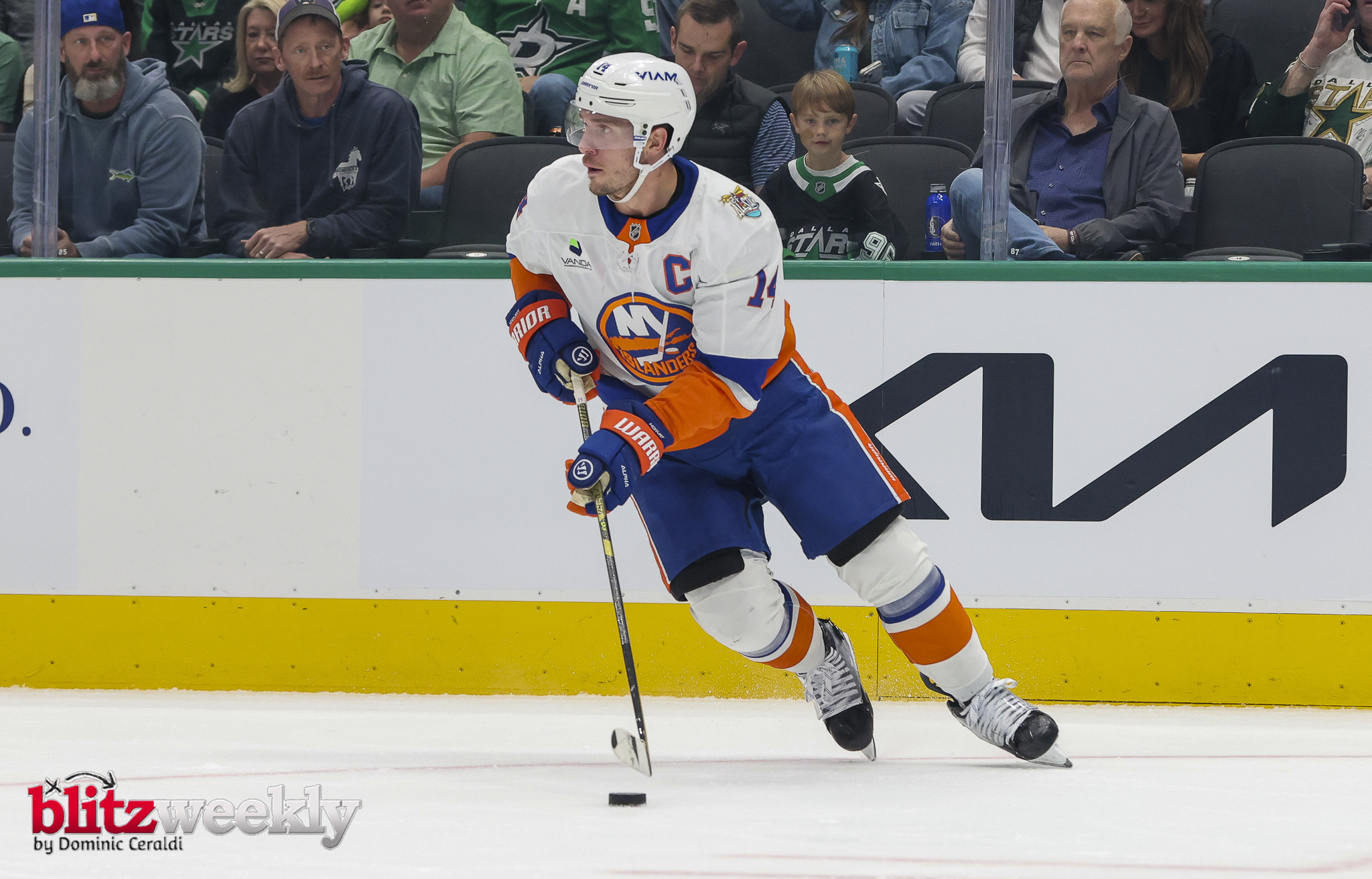 stars-vs-NYI-10-25-26-48