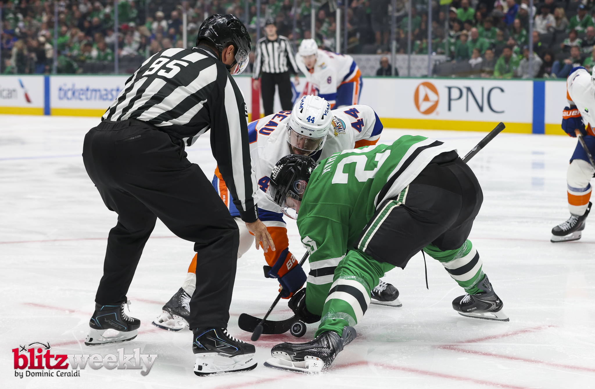 stars-vs-NYI-10-25-26-66