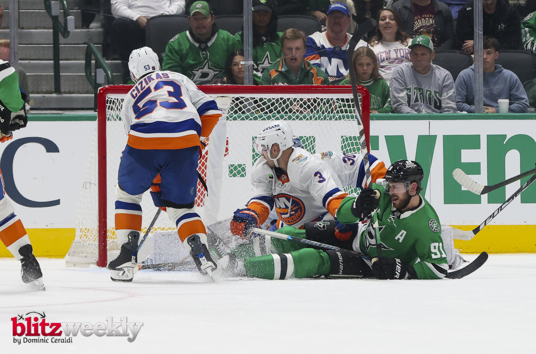 stars-vs-NYI-10-25-26-80