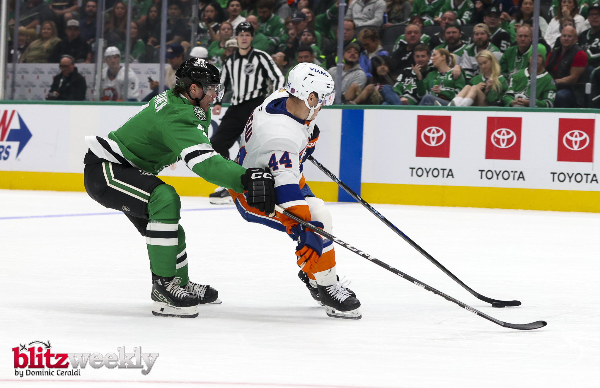 stars-vs-NYI-10-25-26-84