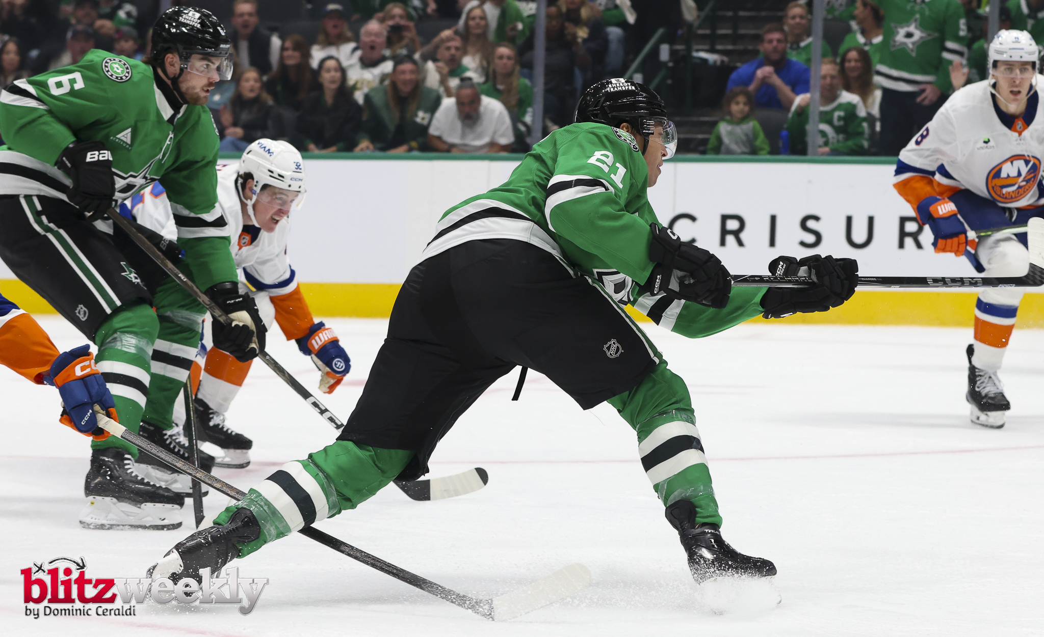 stars-vs-NYI-10-25-26-94