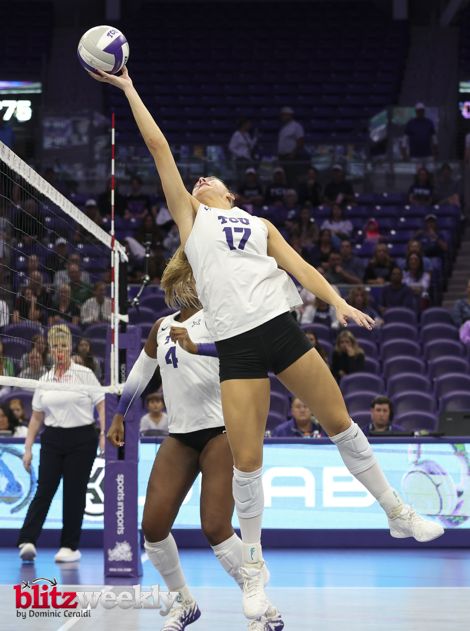 TCU-vs-UCF-10-4-26-16