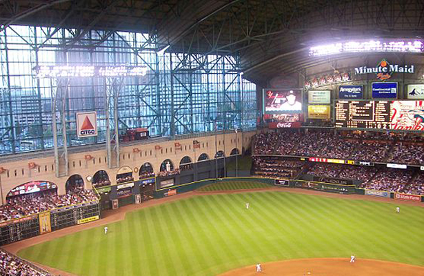 Opened on April 7, 2000 as Enron Field, the currently named  Minute Maid will say good bye to Tal's Hill at the end of the 2015 season. Photo Courtesy: Elsapo