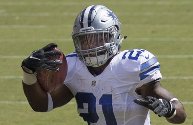 Cowboys RB Ezekiel Elliott found the end zone for the first time in the NFL. Photo Courtesy: Keith Allison